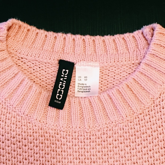 H&M Cropped Sweater - Picture 2 of 2